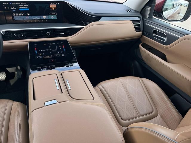 Used 2025 INFINITI QX80 Sensory image 19