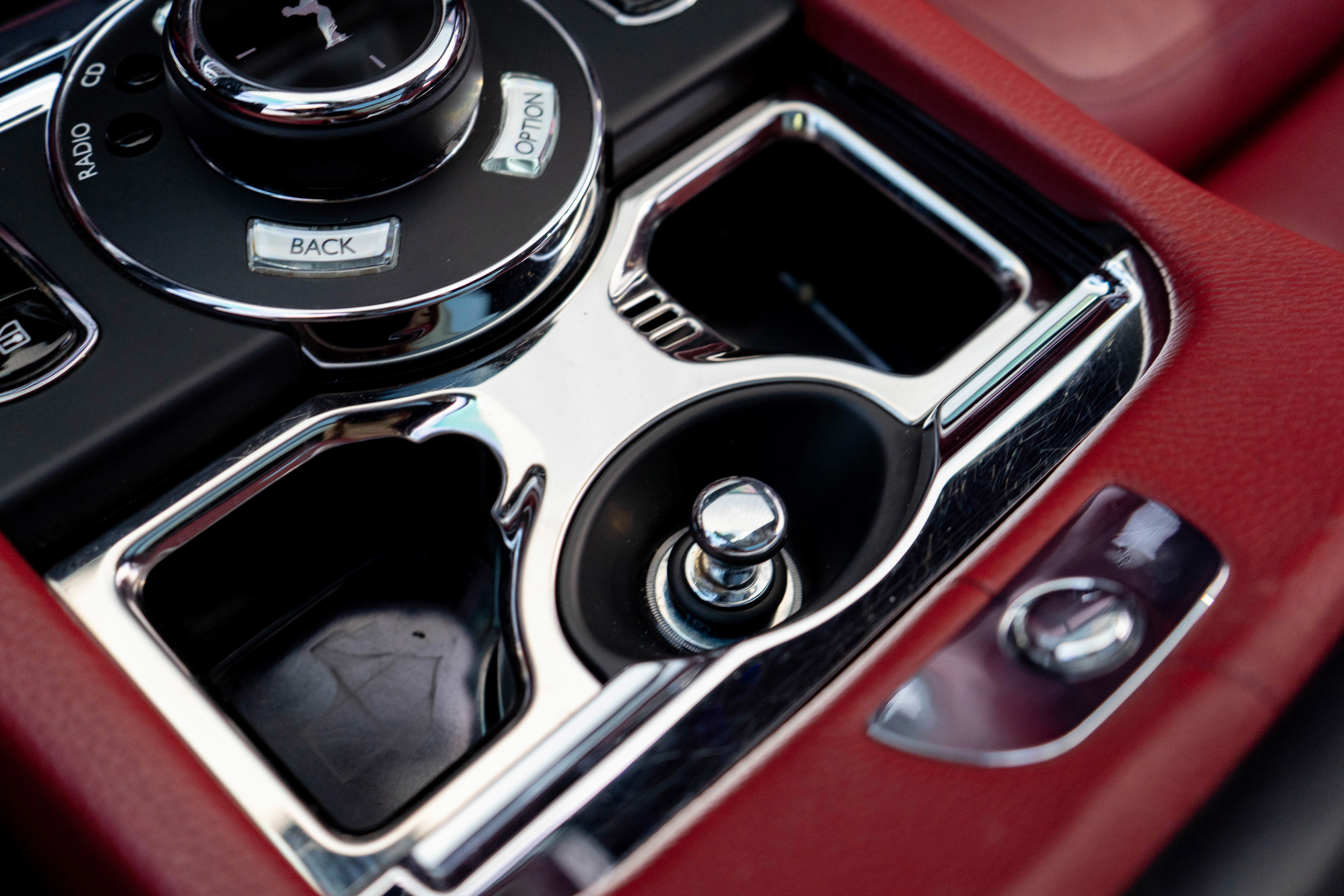 Used 2016 Rolls-Royce Ghost image 21