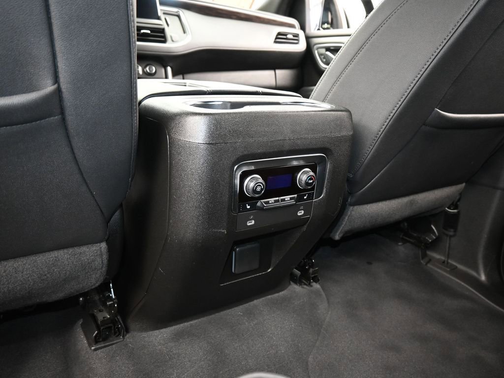 Used 2023 Chevrolet Tahoe Z71 w/ Luxury Package image 43