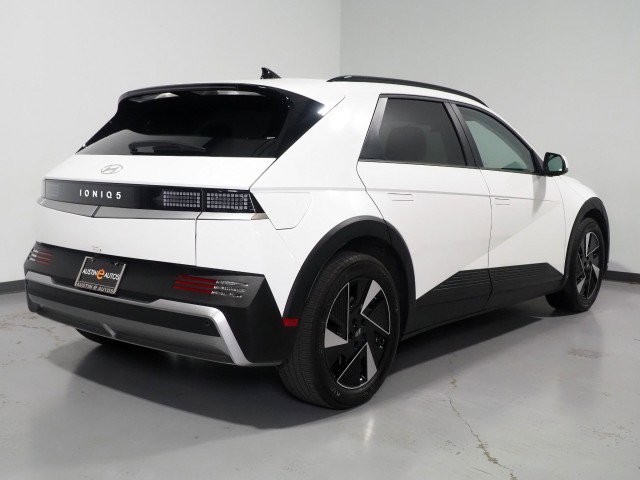 Used 2025 Hyundai Ioniq 5 SEL RWD image 5