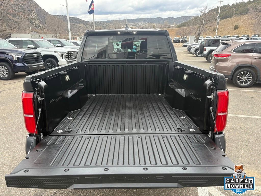Certified 2025 Toyota Tacoma TRD Off-Road image 8