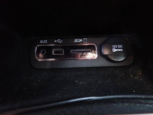 Used 2015 Jeep Grand Cherokee Altitude AWD/4WD image 18