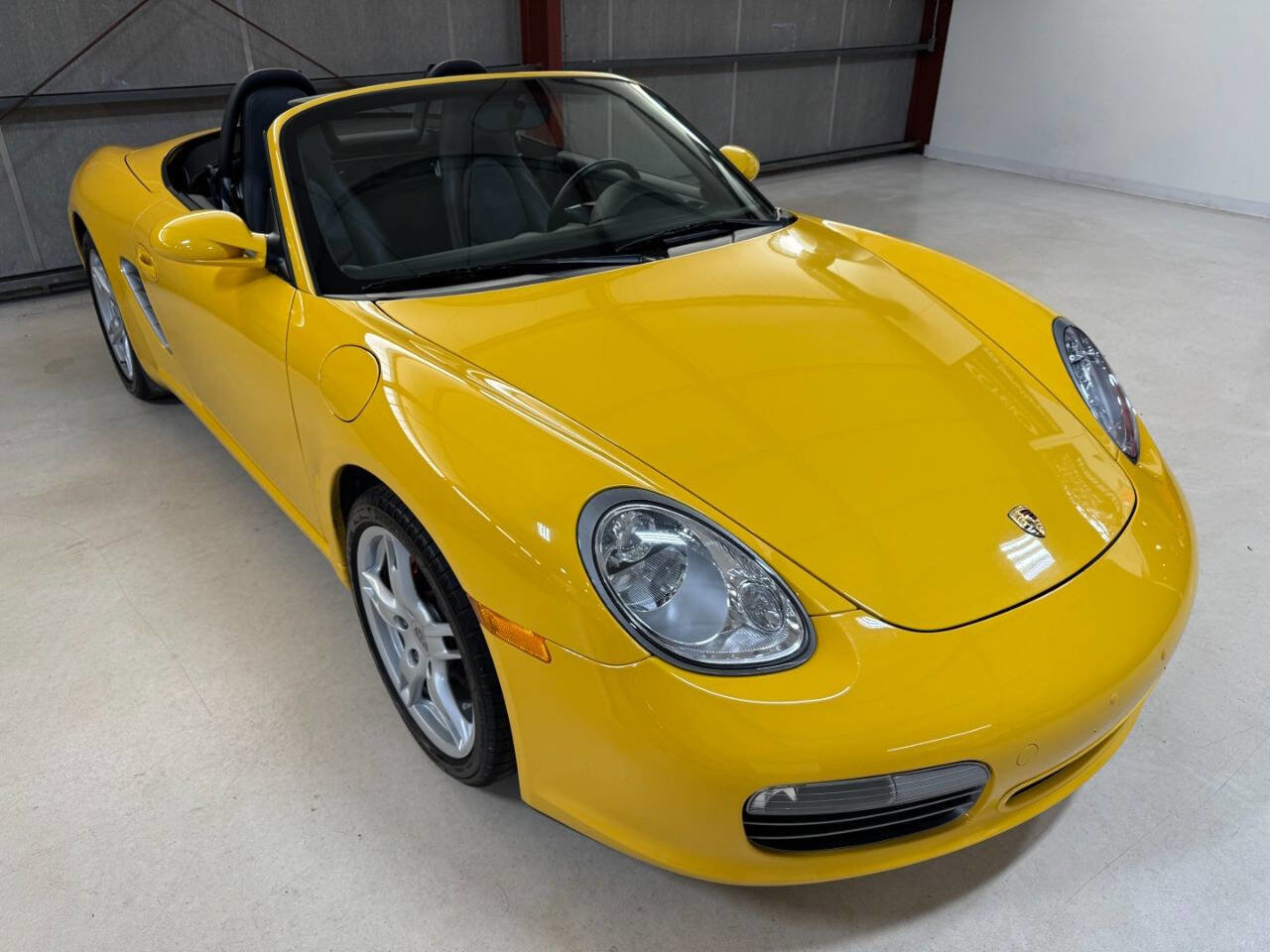 Used 2005 Porsche Boxster S RWD image 34