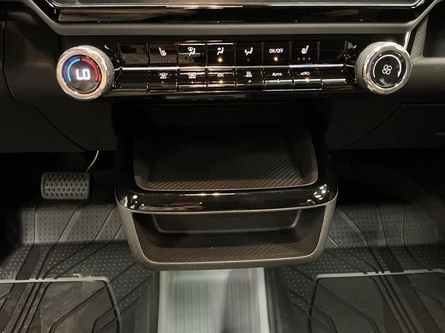 New 2027 Chevrolet Bolt LT w/ Comfort Package FWD image 20