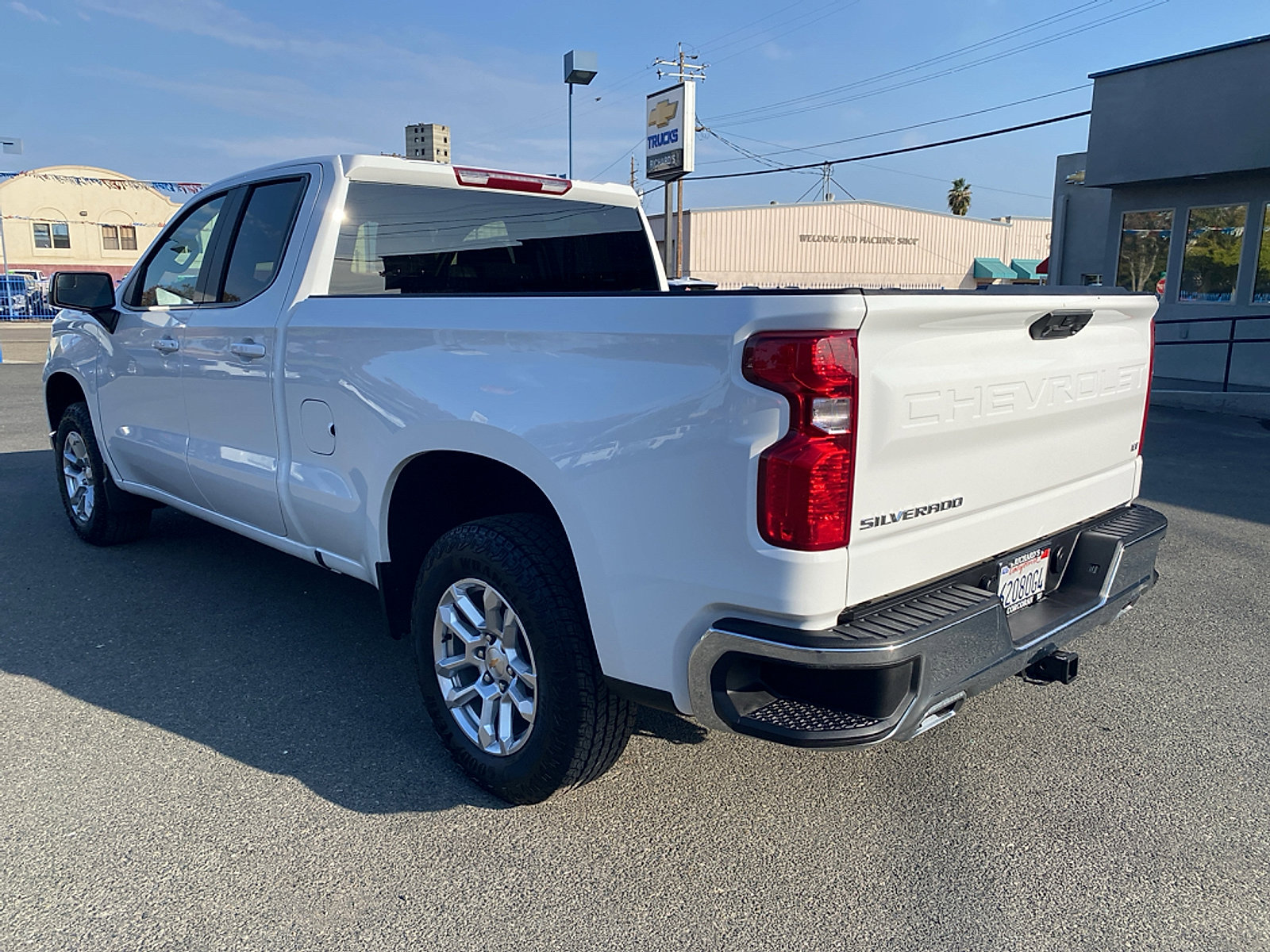 New 2025 Chevrolet Silverado 1500 LT AWD/4WD image 11
