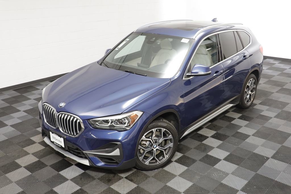Used 2021 BMW X1 xDrive28i w/ Premium Package image 2