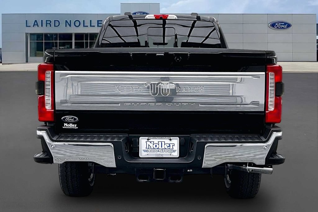 New 2026 Ford F350 King Ranch w/ Chrome Package AWD/4WD image 4