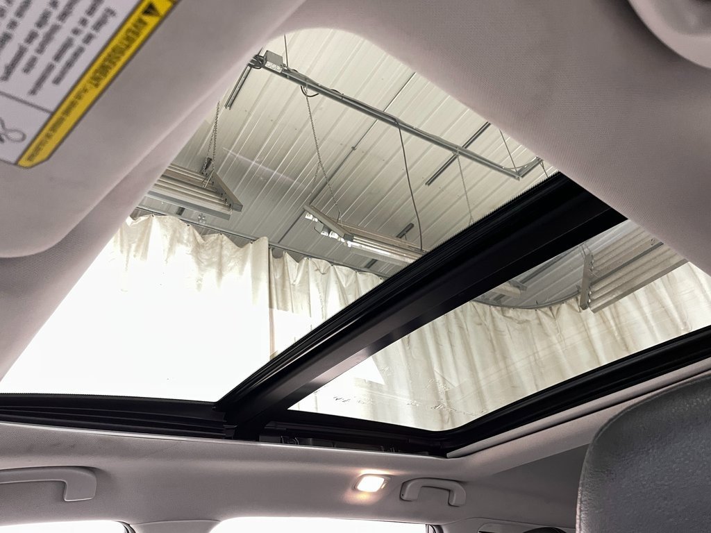 Used 2020 Nissan Rogue SL w/ Premium Package image 5