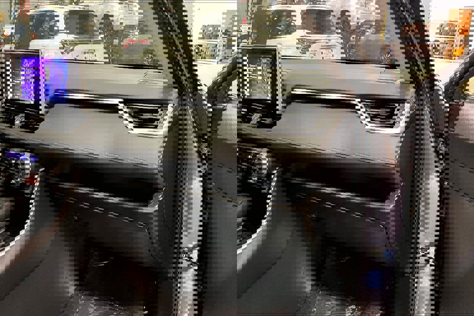 Used 2024 Toyota RAV4 XLE w/ Convenience Package image 19