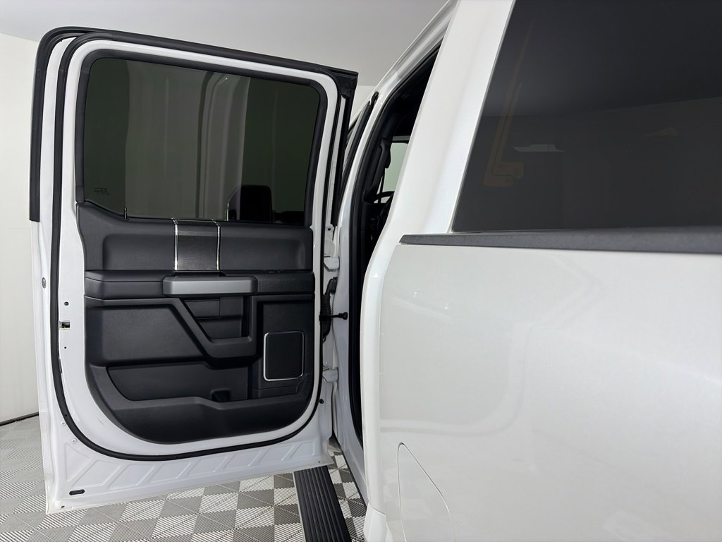 Used 2019 Ford F350 Platinum w/ Platinum Ultimate Package image 12
