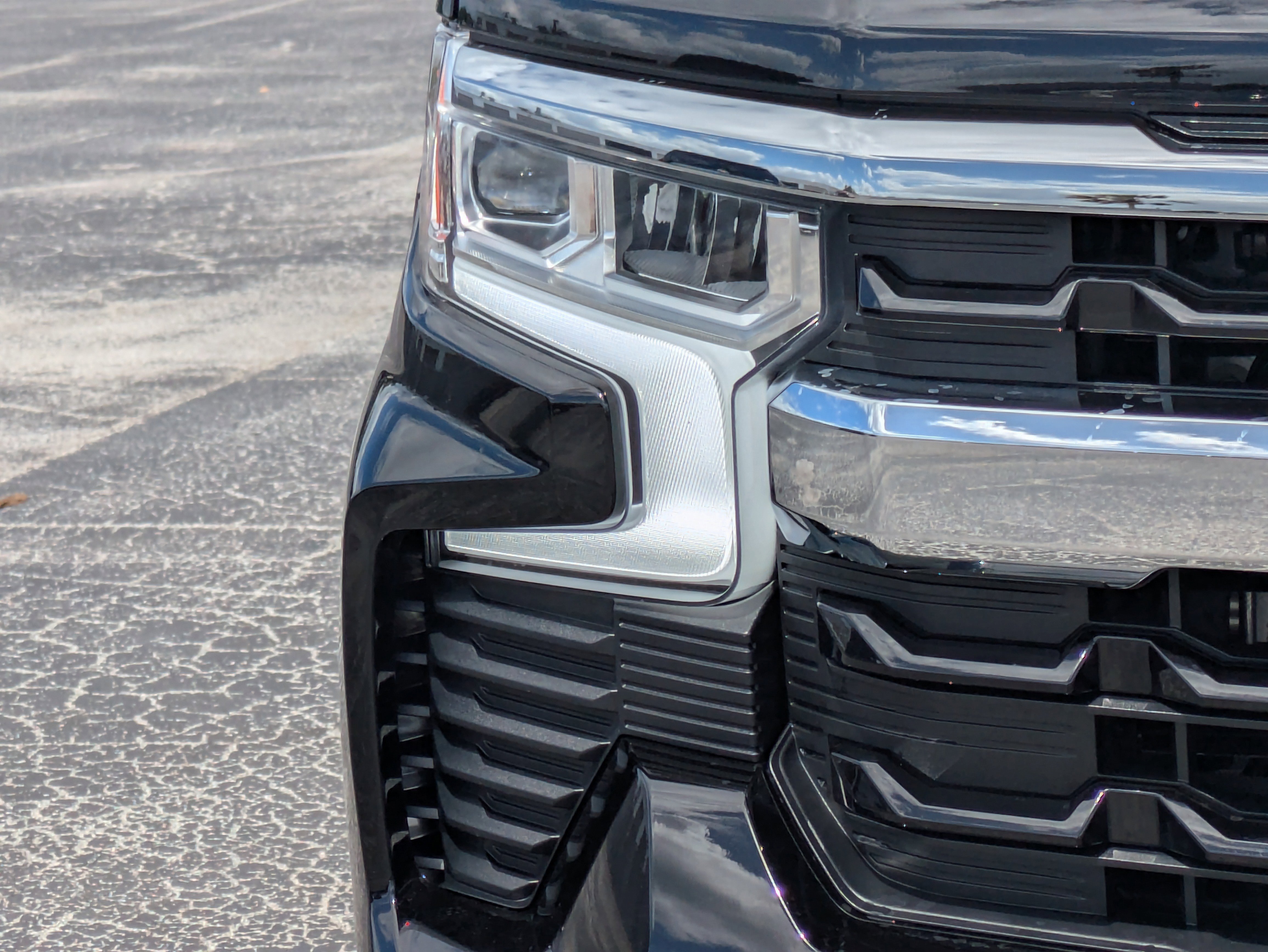New 2026 Chevrolet Silverado 1500 LT w/ Safety Package RWD image 10