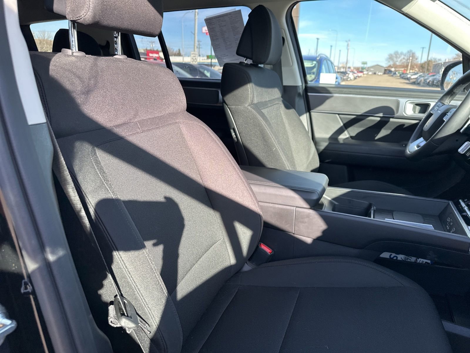 Used 2025 Hyundai Santa Fe SE image 36