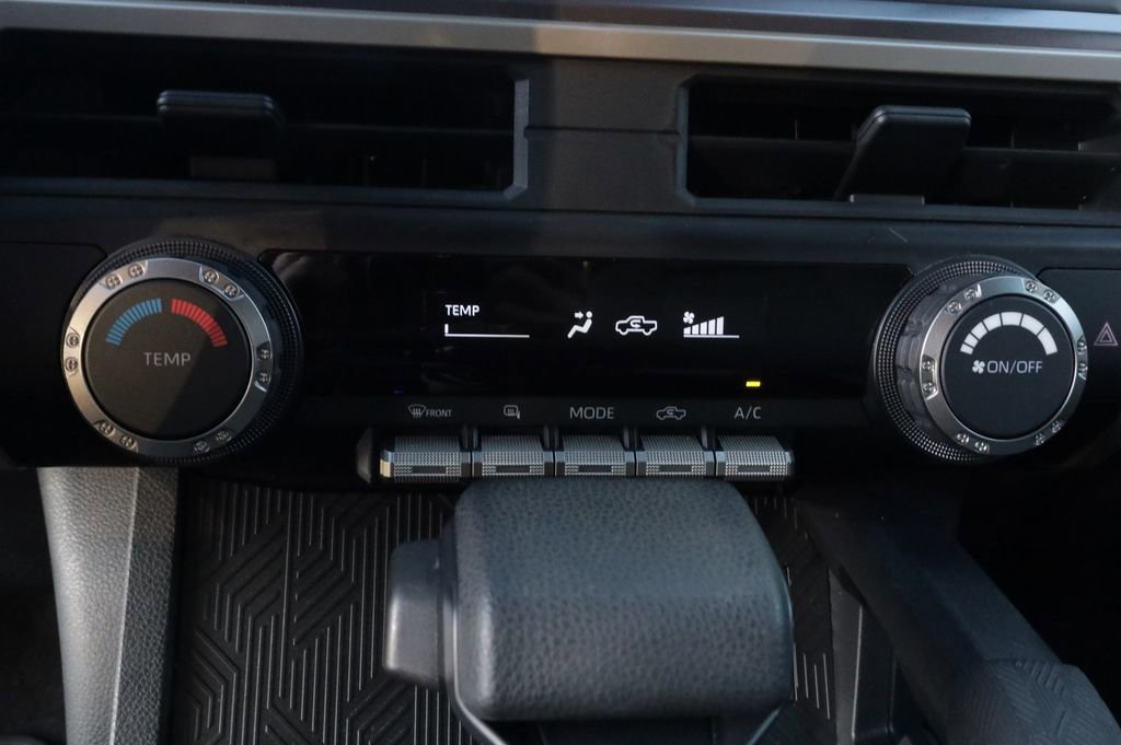 Used 2024 Toyota Tacoma SR5 RWD image 10