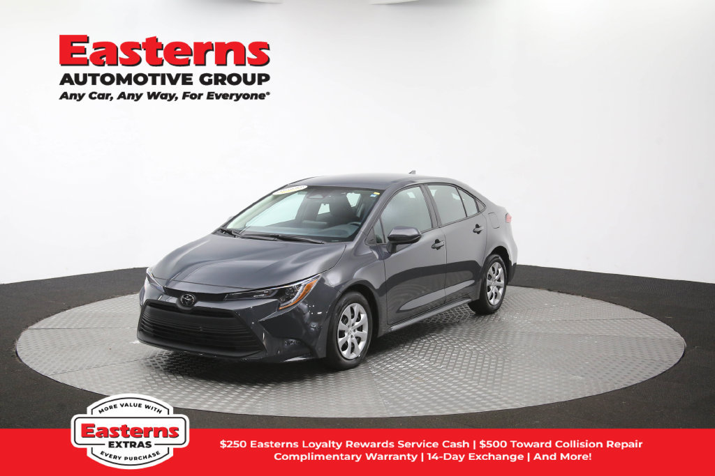 Used 2026 Toyota Corolla LE FWD image 52