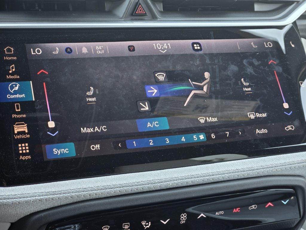 New 2026 Jeep Cherokee Laredo AWD/4WD image 15