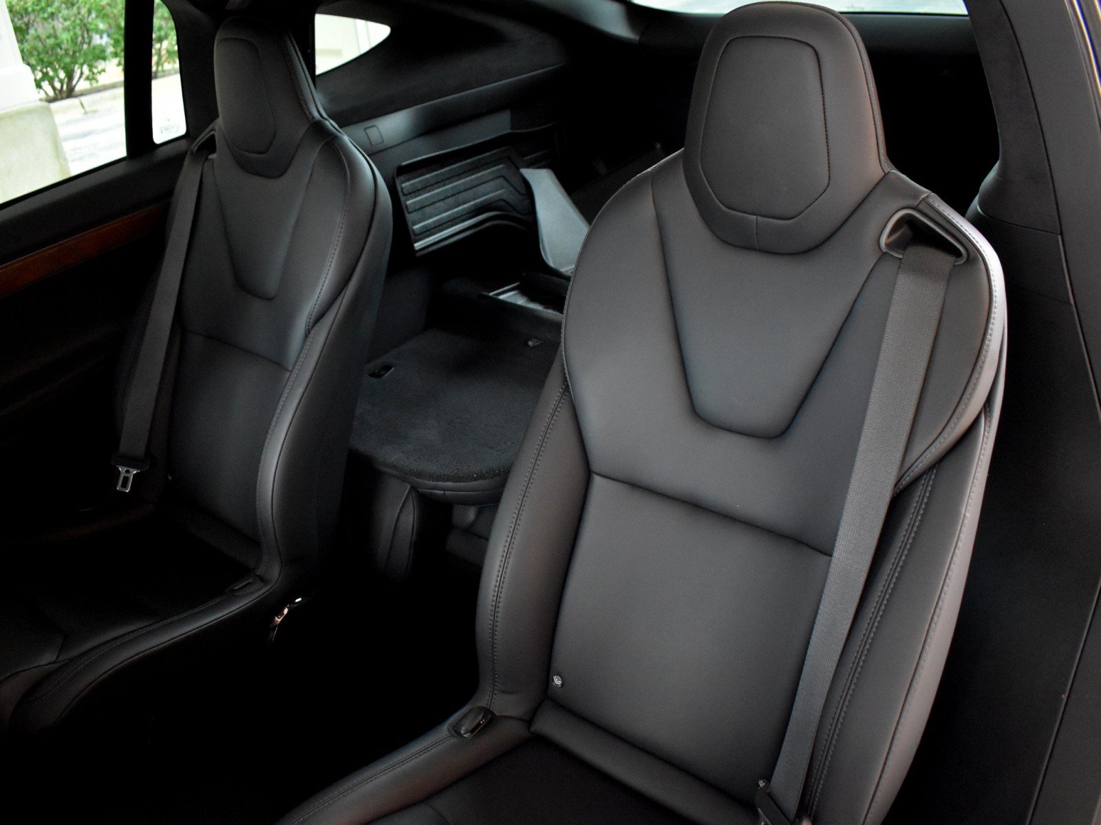 Used 2018 Tesla Model X 75D AWD/4WD image 31