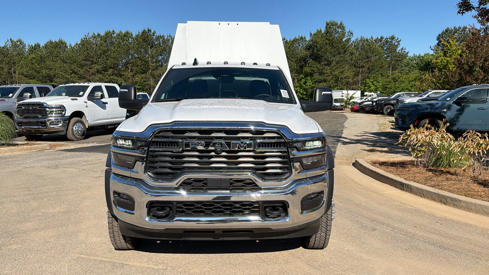 New 2026 RAM 5500 Tradesman w/ Chrome Appearance Group AWD/4WD image 3