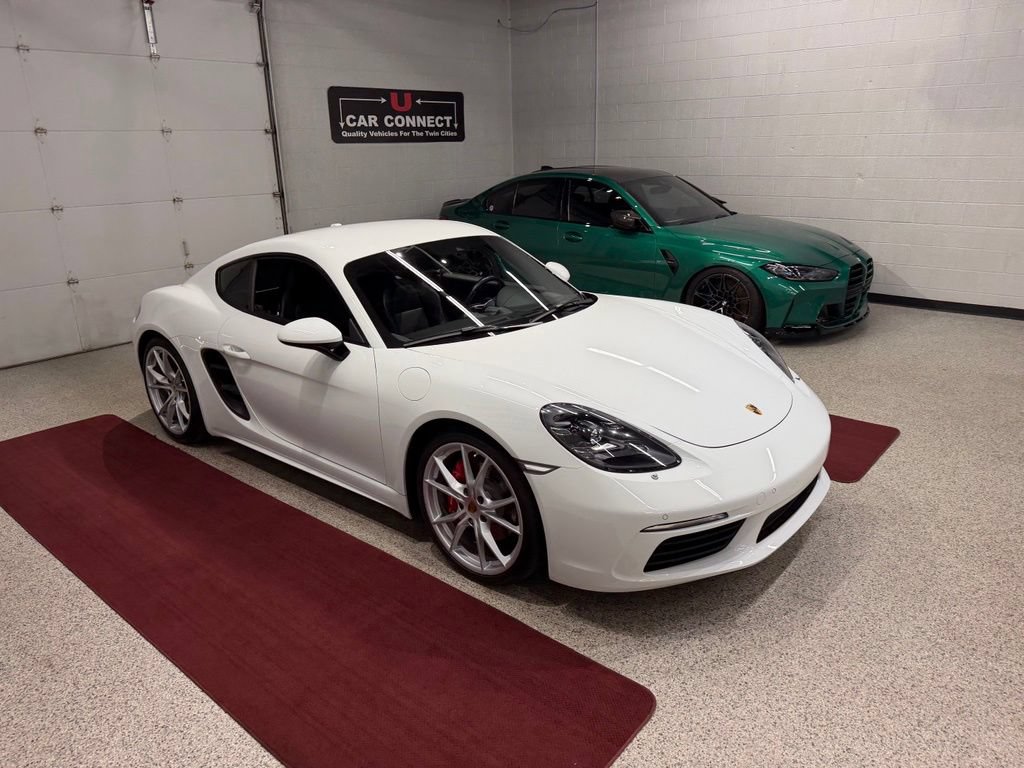 Used 2019 Porsche 718 Cayman S RWD image 11