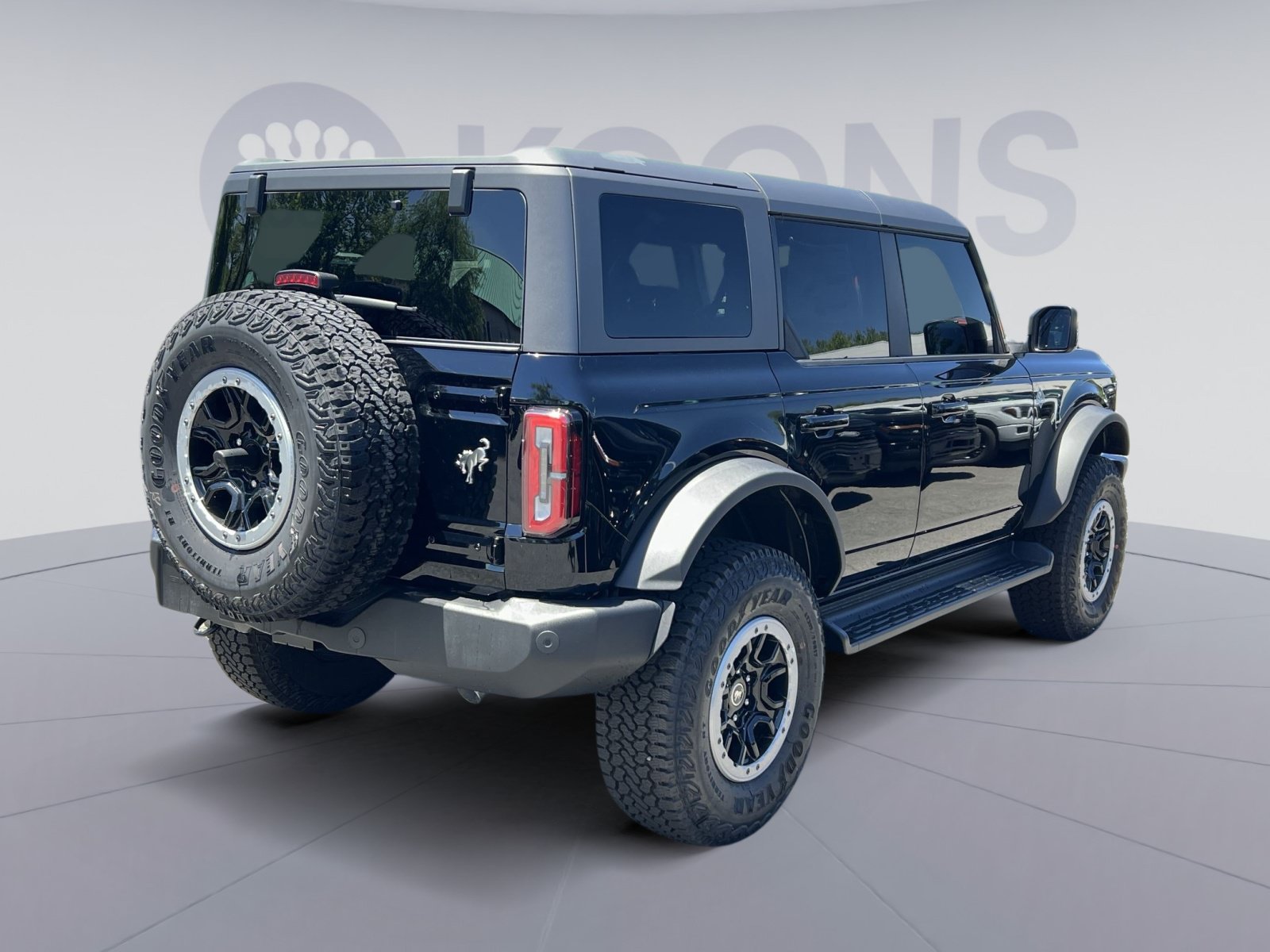 New 2025 Ford Bronco Outer Banks w/ Sasquatch Package AWD/4WD image 16