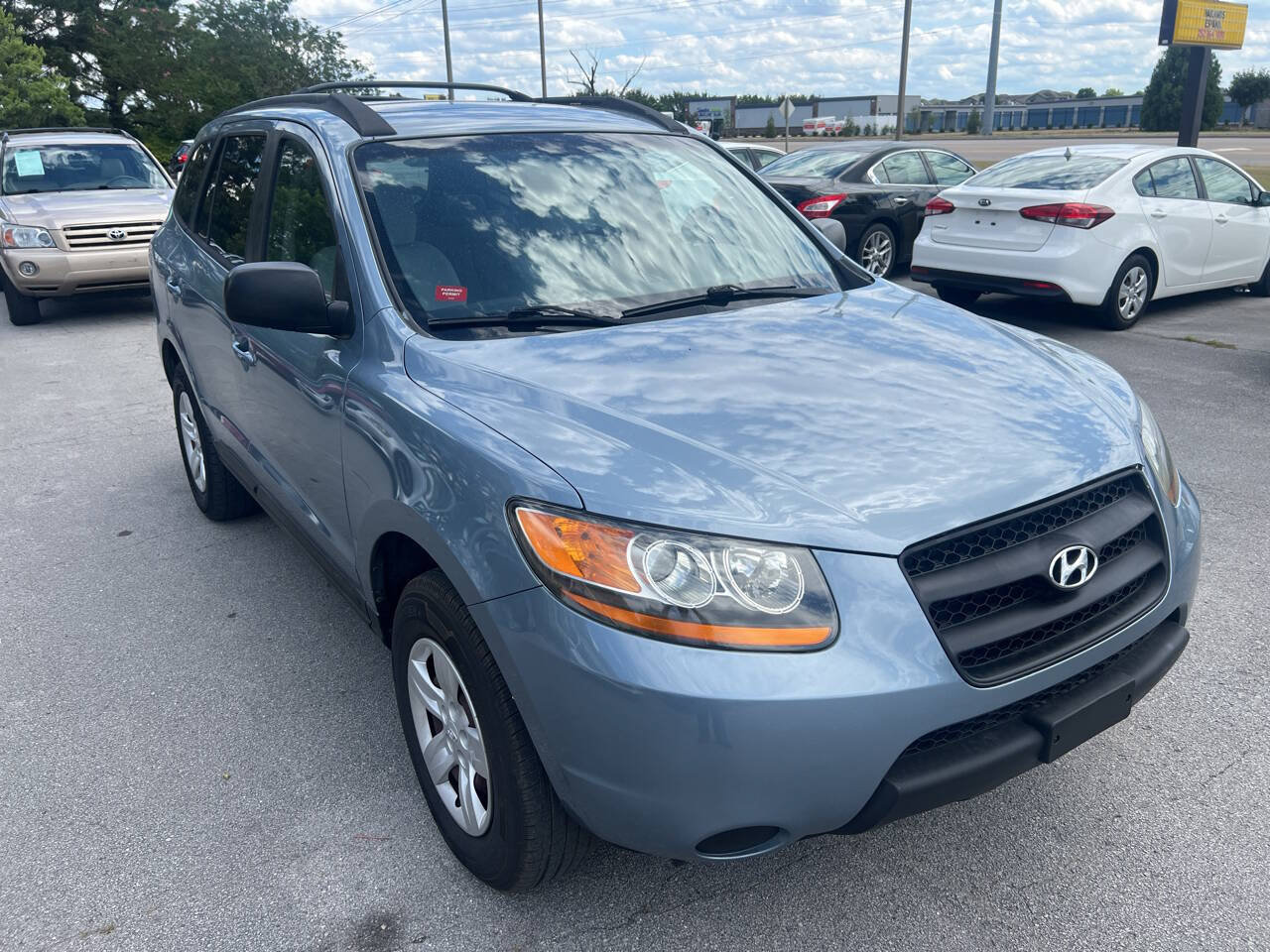Used 2009 Hyundai Santa Fe GLS w/ Premium Pkg 3 FWD image 4