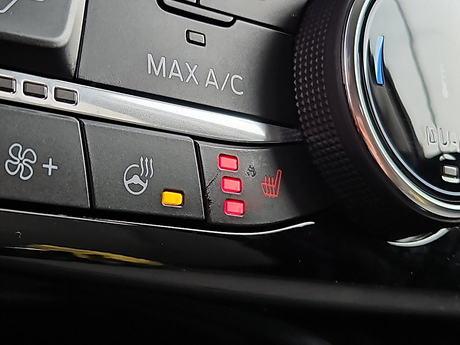 Used 2022 Ford Escape SE w/ Convenience Package image 22