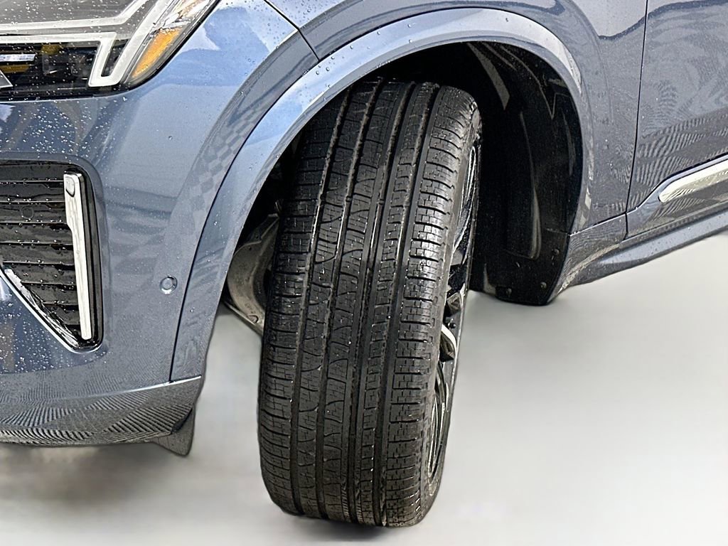 Used 2026 Volvo XC90 B6 Plus w/ Protection Package Premier image 25