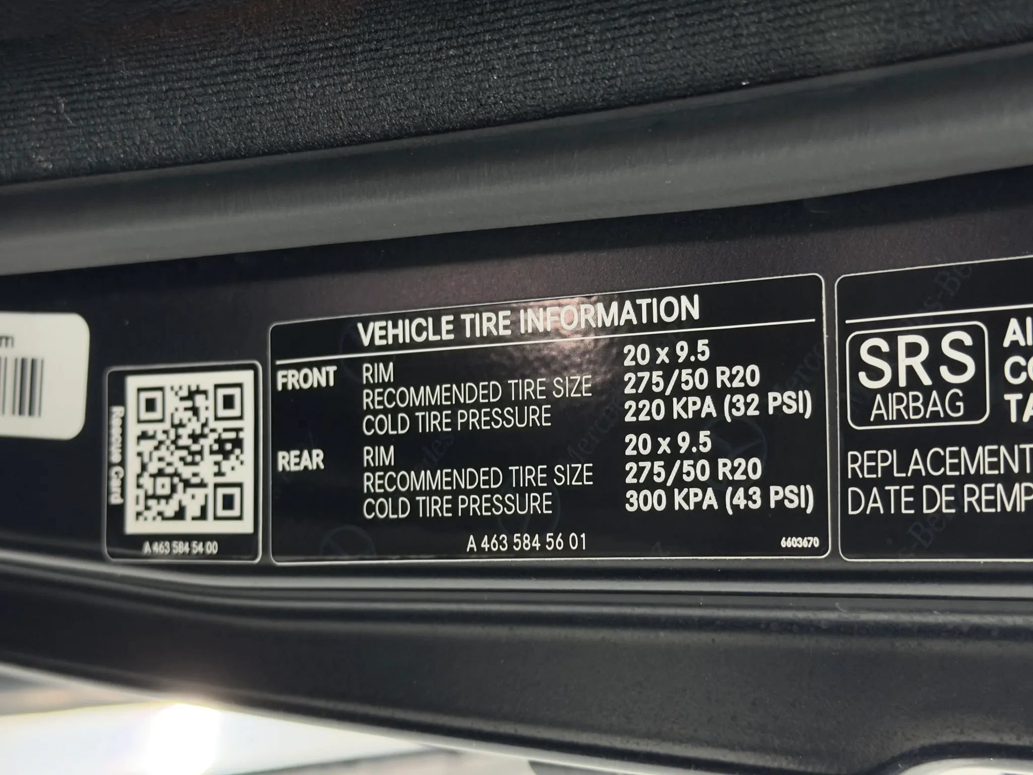 Used 2014 Mercedes-Benz G 63 AMG 4MATIC image 53