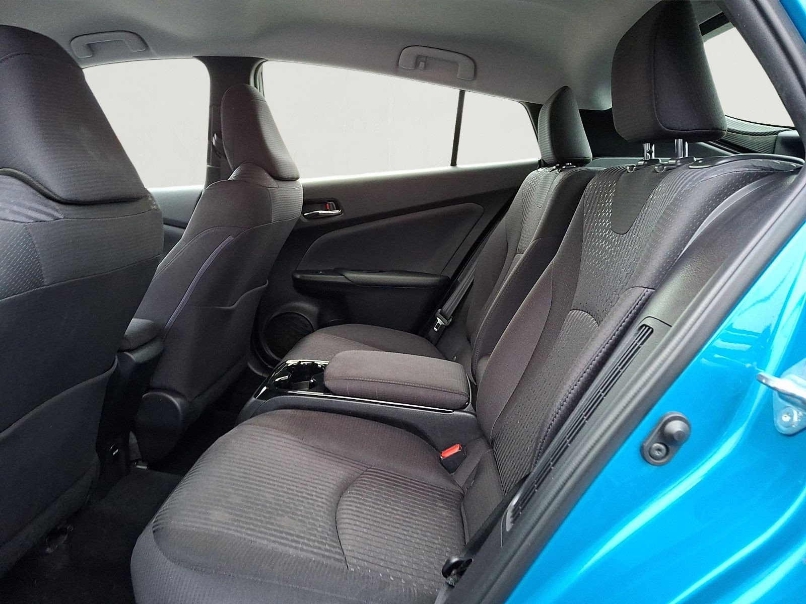 Used 2017 Toyota Prius Prime Plus image 10