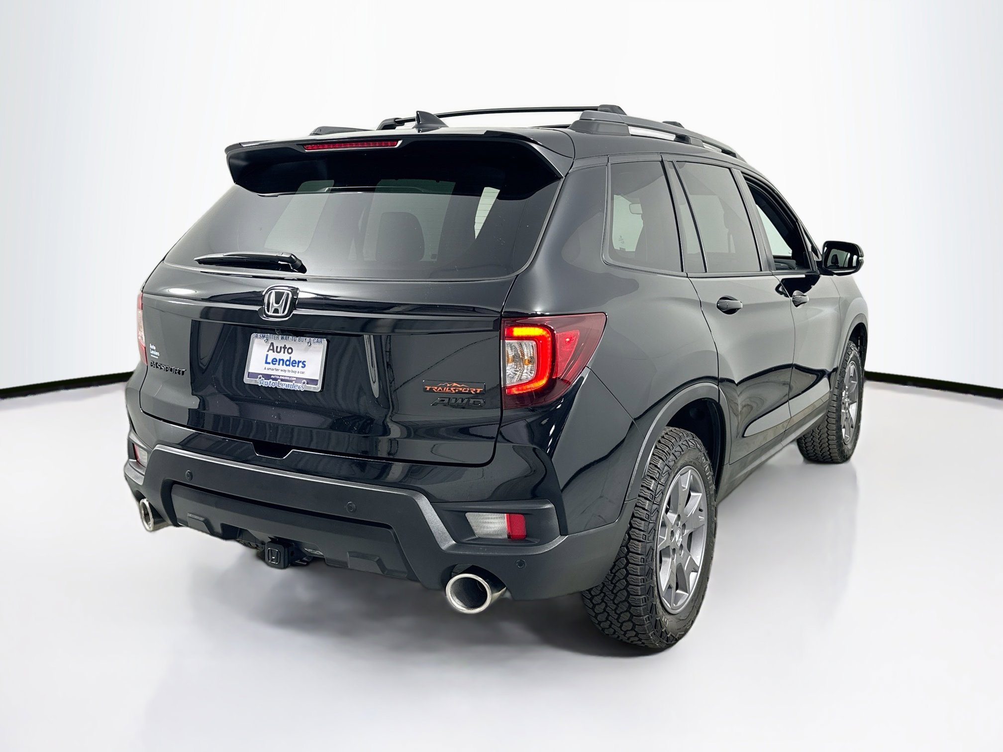 Used 2024 Honda Passport TrailSport image 5