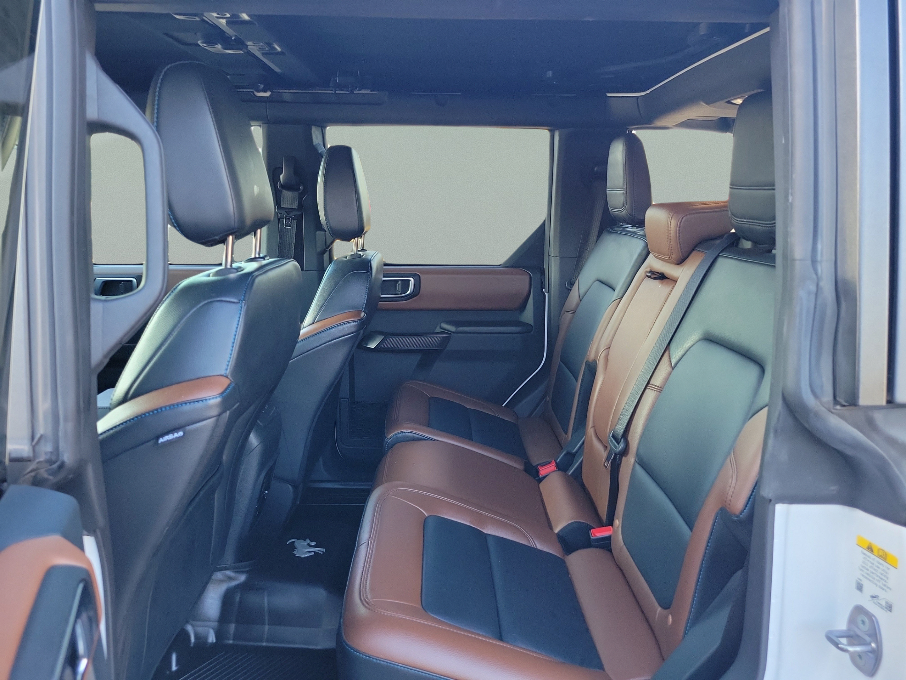 Used 2024 Ford Bronco Outer Banks AWD/4WD image 11