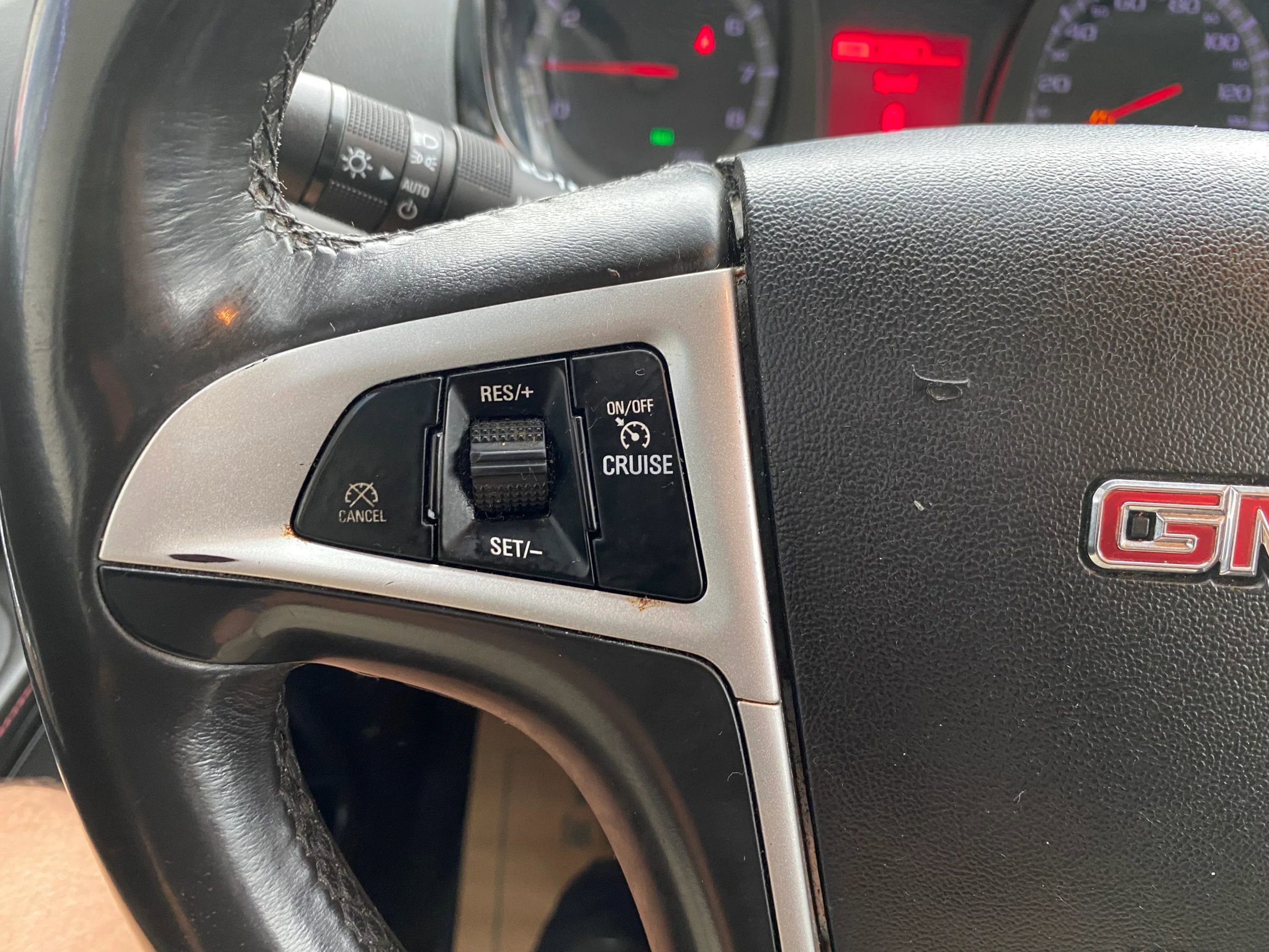 Used 2015 GMC Terrain SLE w/ Convenience Package FWD image 14