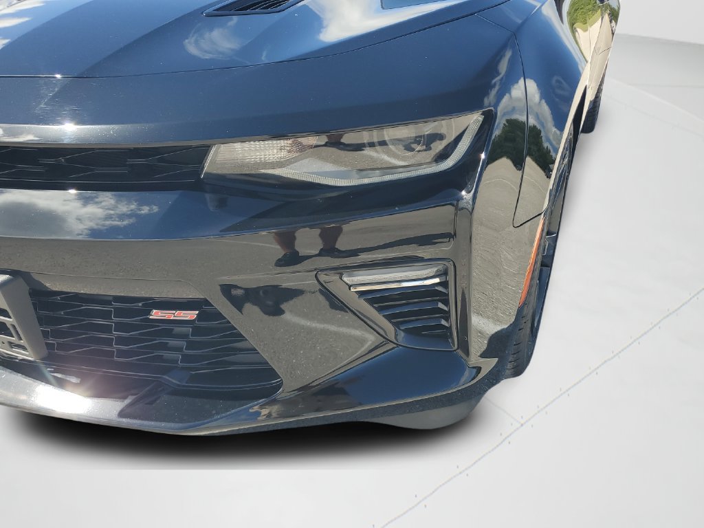 Used 2016 Chevrolet Camaro SS RWD image 26