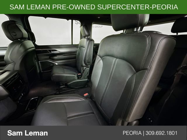 Used 2023 Jeep Wagoneer Series II RWD image 26