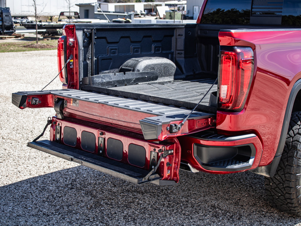 Used 2021 GMC Sierra 1500 AT4 w/ AT4 Premium Package image 16