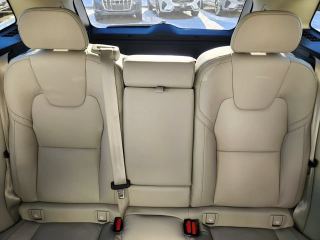 New 2026 Volvo XC60 B5 Ultra w/ Protection Package Premier AWD/4WD image 14