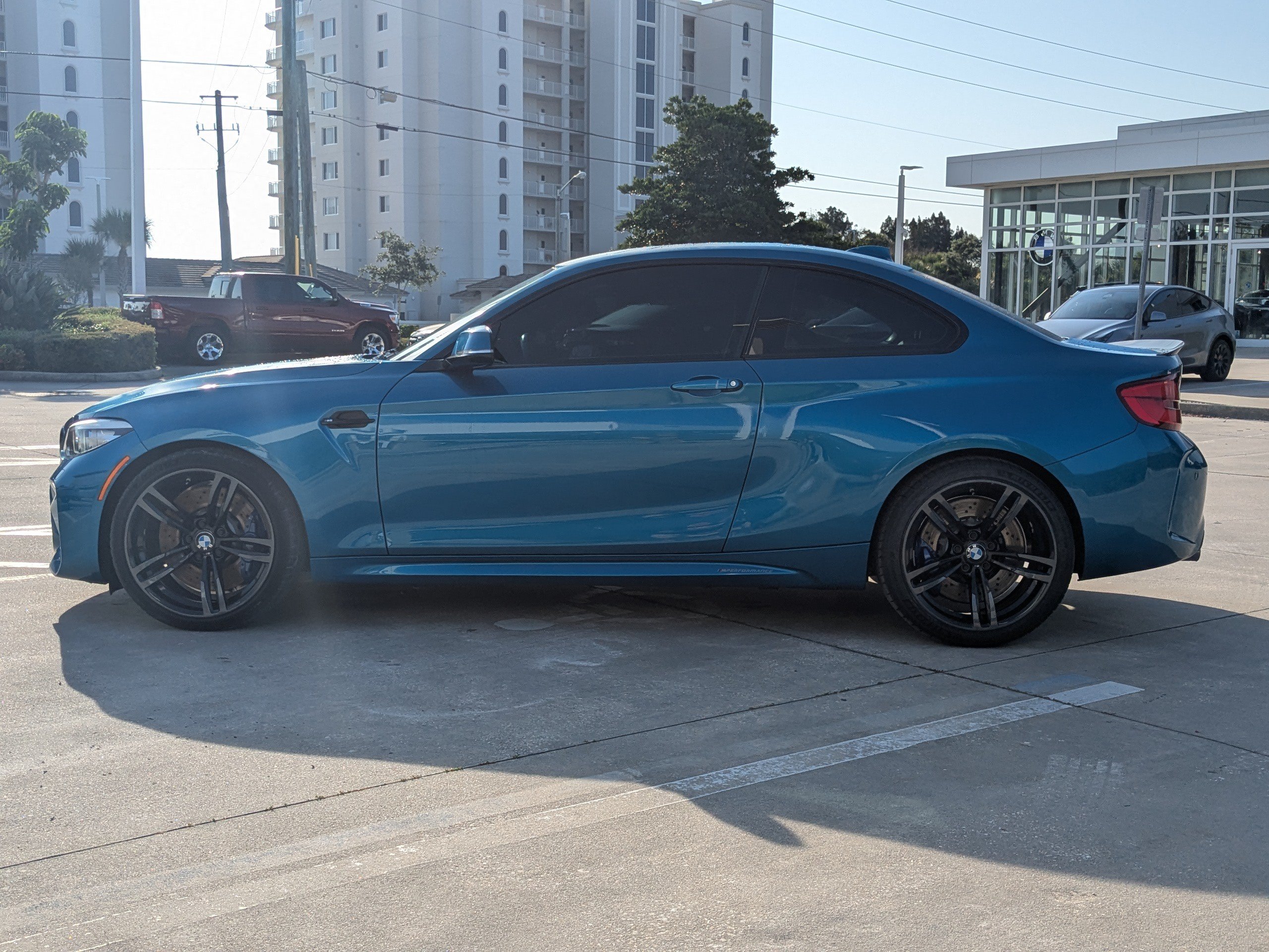 Used 2018 BMW M2 RWD image 6