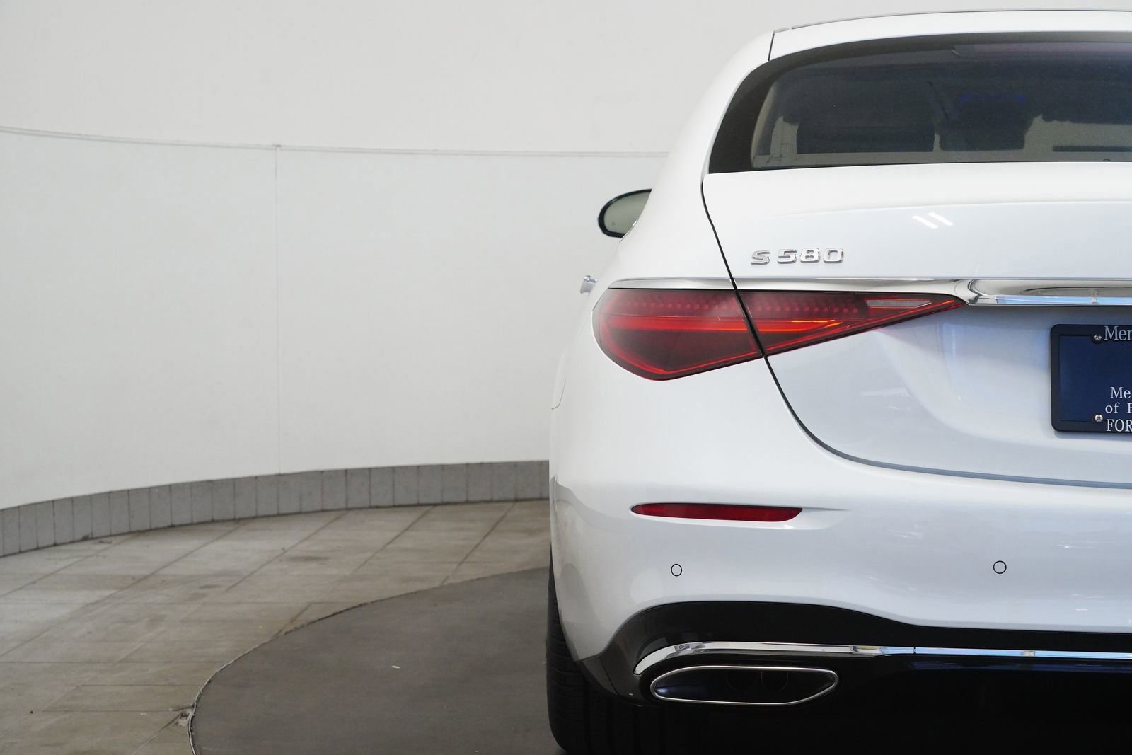 New 2026 Mercedes-Benz S 580 4MATIC Sedan image 14