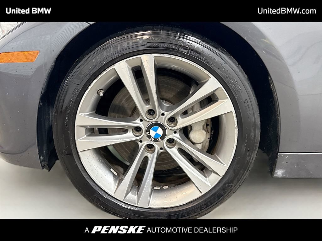 Used 2013 BMW 335i Sedan video 2