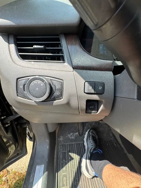 Used 2011 Ford Edge Limited w/ 301A Rapid Spec Order Code FWD image 28