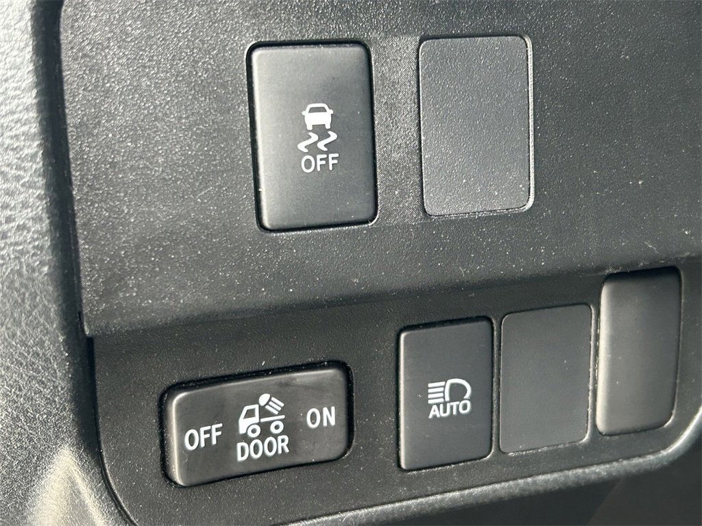 Used 2021 Toyota Tacoma SR5 image 25