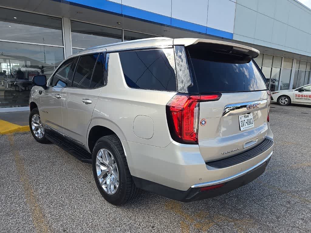Used 2023 GMC Yukon SLT w/ SLT Premium Package RWD image 4