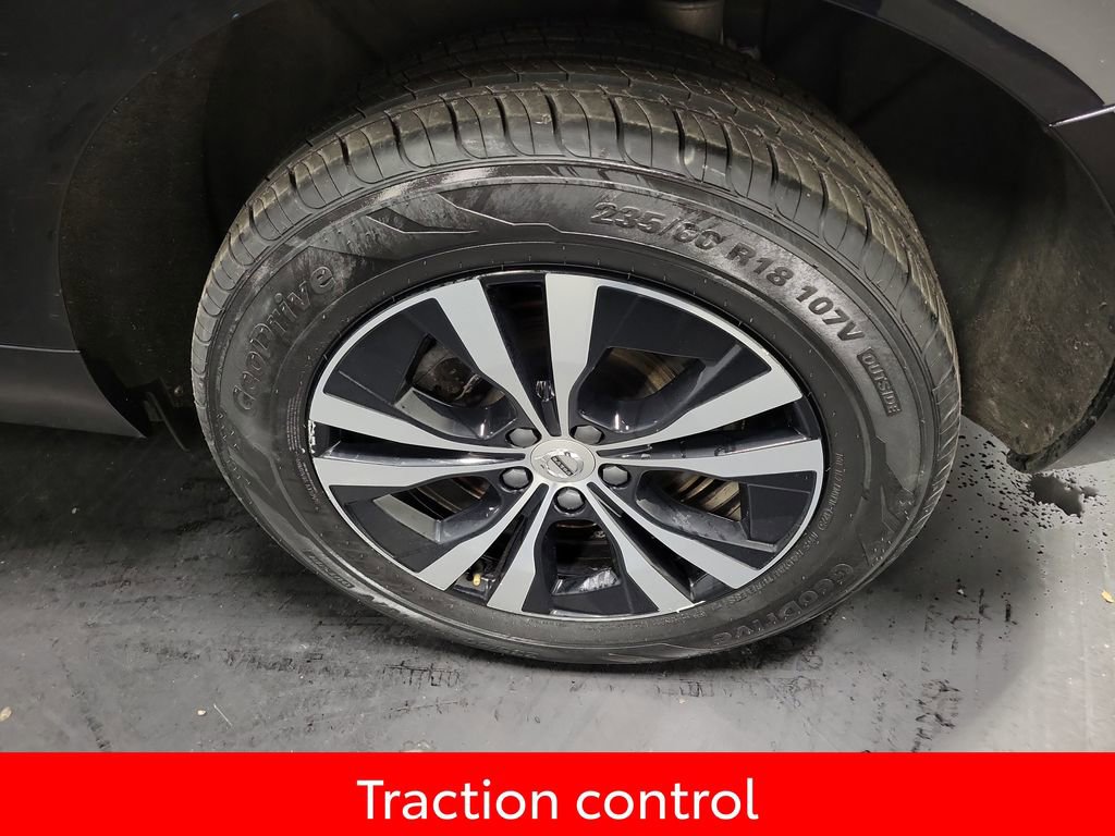 Used 2024 Volvo XC60 T8 Core image 10