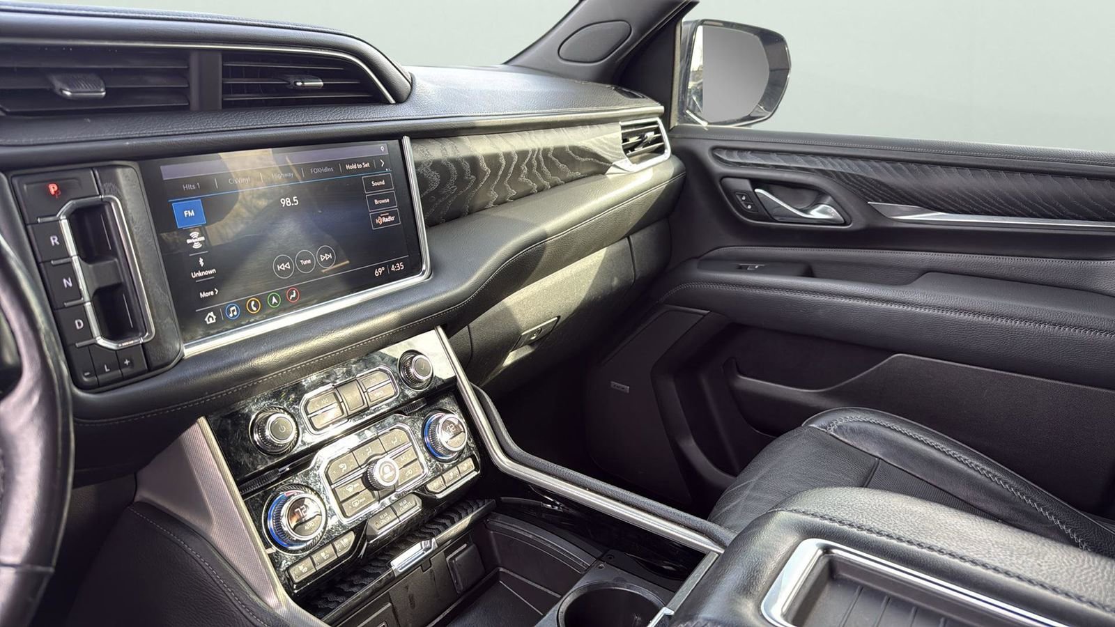 Used 2021 GMC Yukon XL Denali image 20