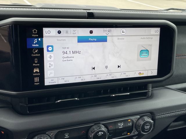 Used 2025 Jeep Wrangler Unlimited Rubicon AWD/4WD image 16