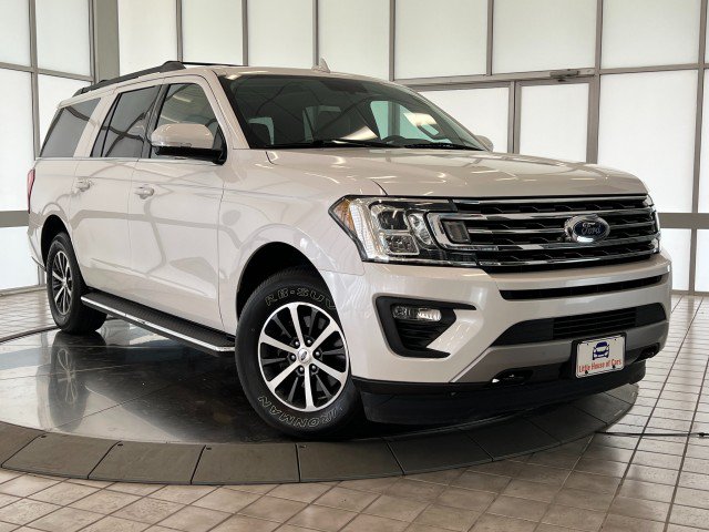 Used 2018 Ford Expedition Max XLT w/ Equipment Group 202A AWD/4WD image 1