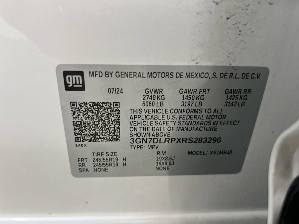 Used 2024 Chevrolet Equinox EV LT FWD image 28