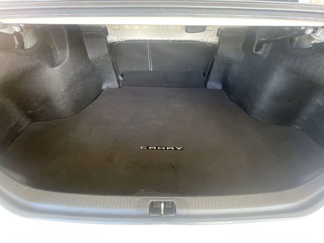 Used 2019 Toyota Camry LE w/ Carpet Mat Package image 21