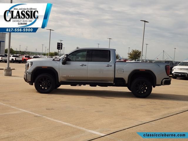 Used 2024 GMC Sierra 2500 AT4 w/ AT4 Premium Plus Package image 4