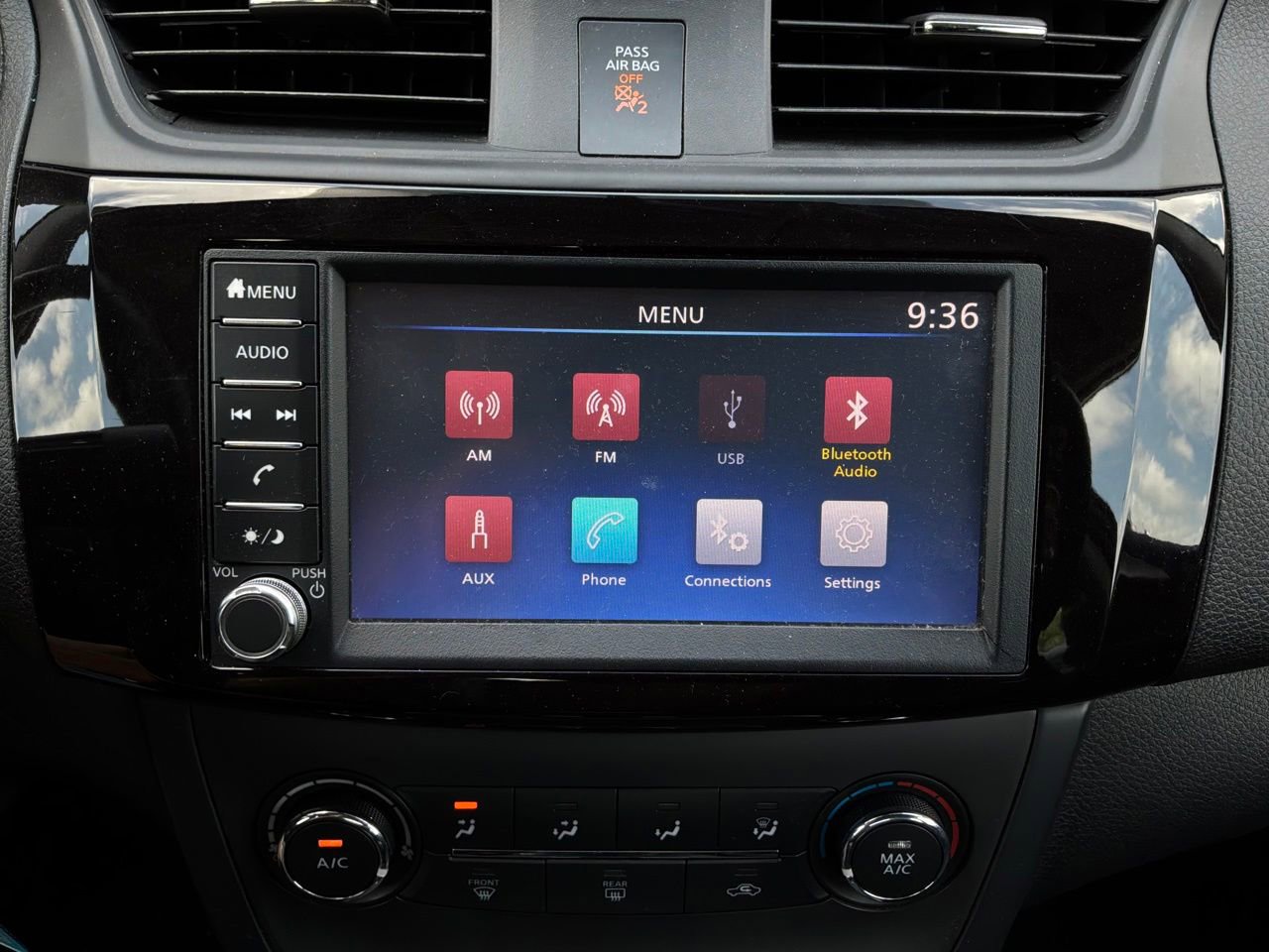 Used 2019 Nissan Sentra S FWD image 23
