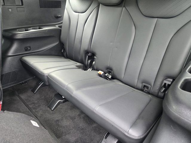 Used 2025 Hyundai Palisade SEL image 31